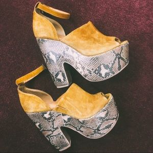 Jeffrey Campbell platform.